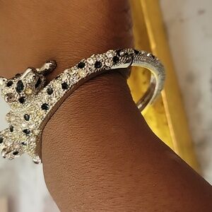 Cheetah fashion bracelet